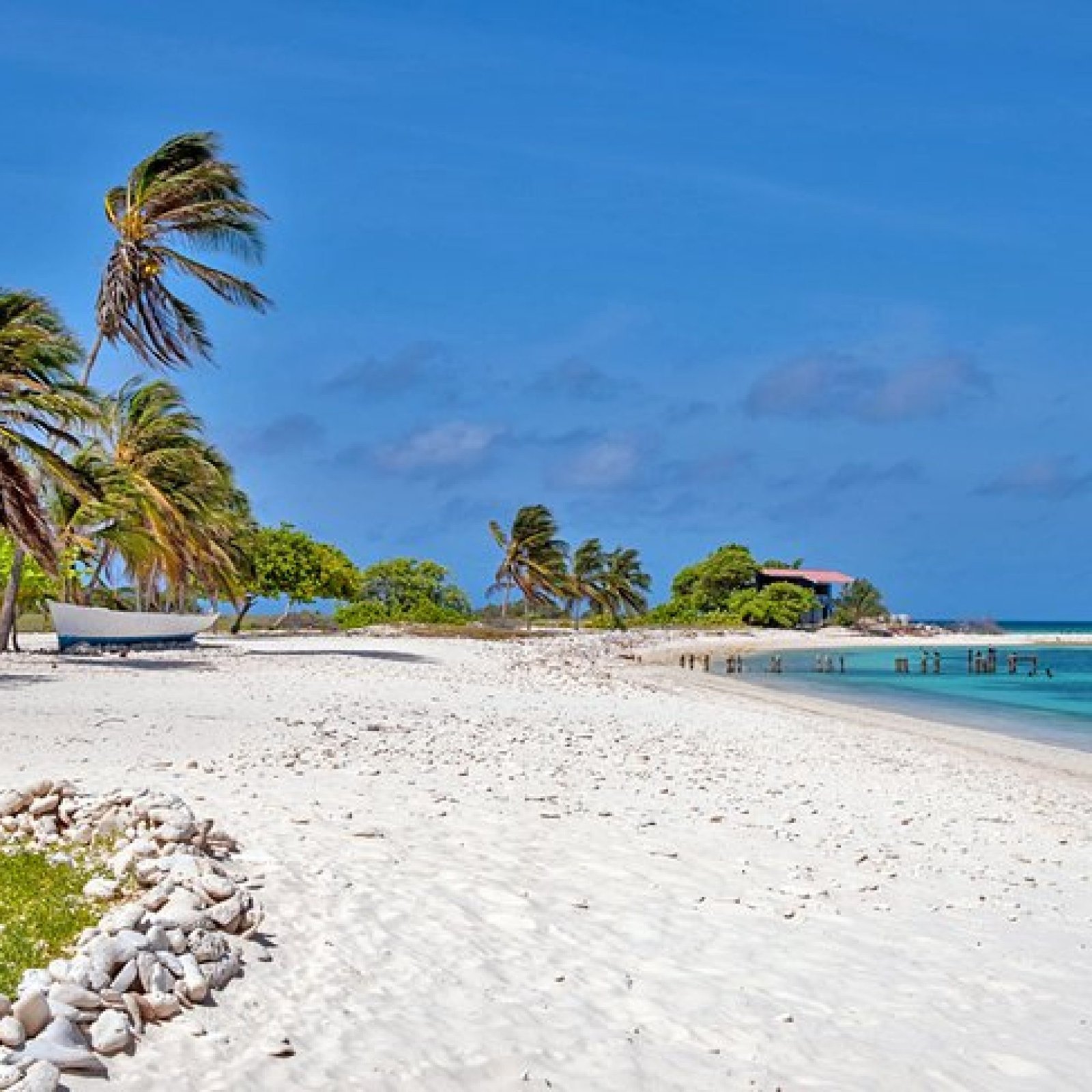Dos Mosquises Islands