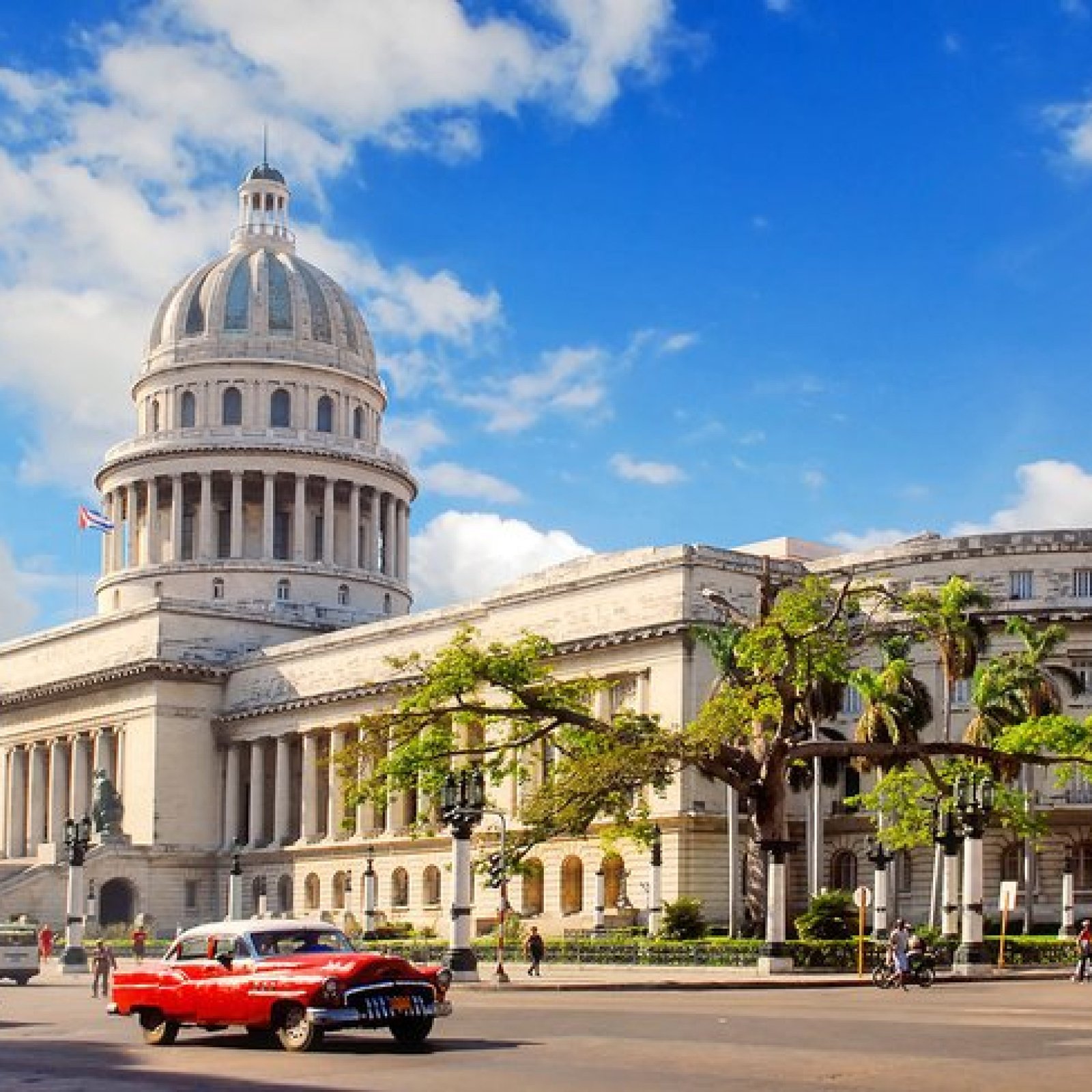 El Capitolio (National Capitol Building)