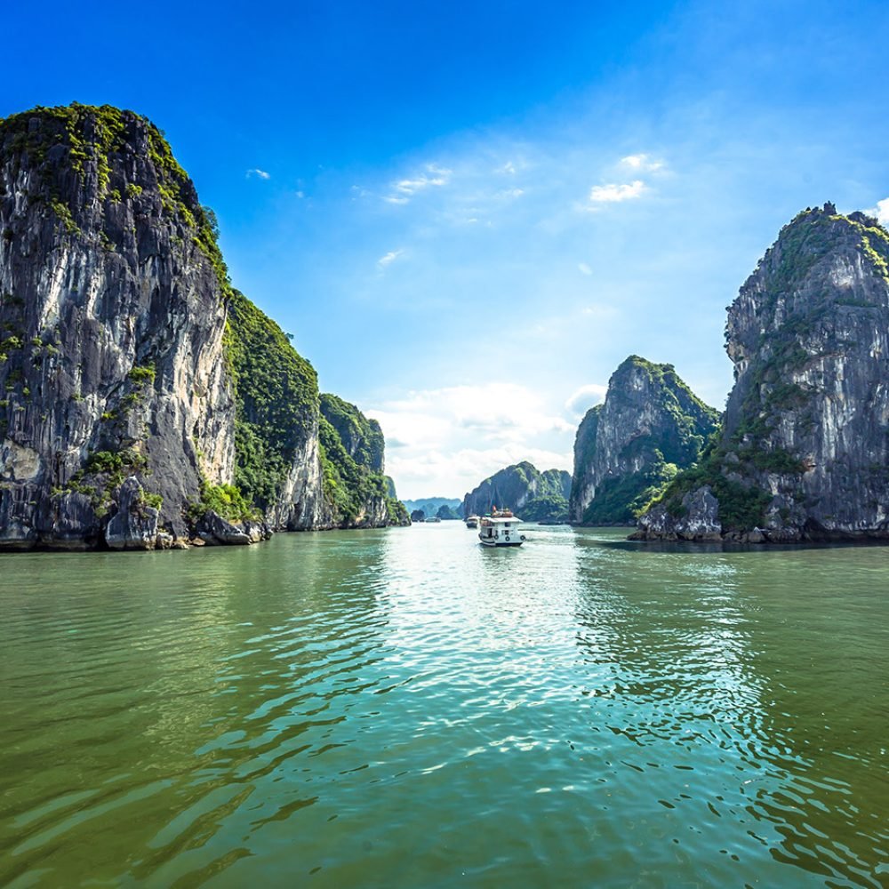 Ha Long Bay