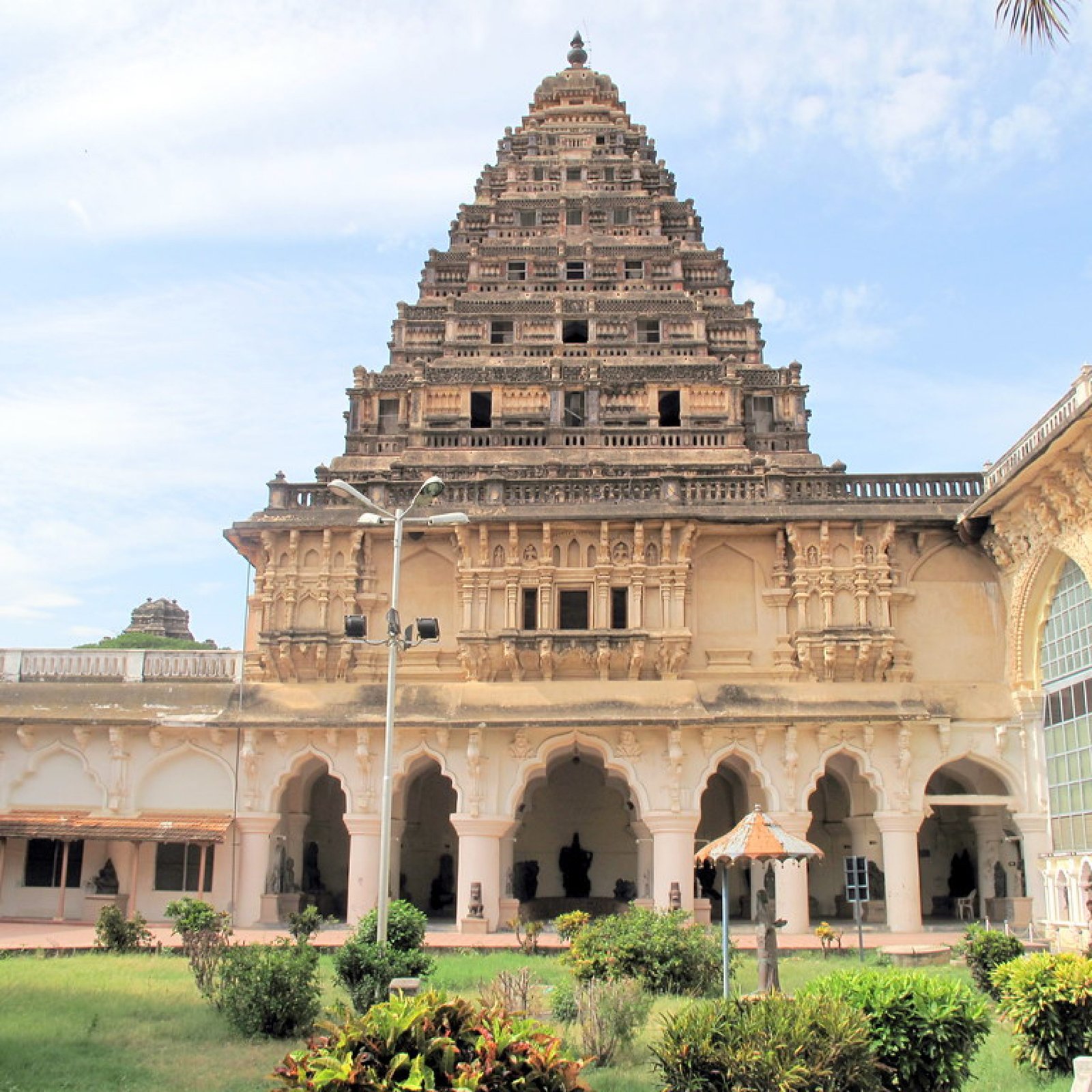 Thanjavur Palace